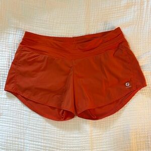 Oiselle Roga Running Shorts - Burnt Orange
